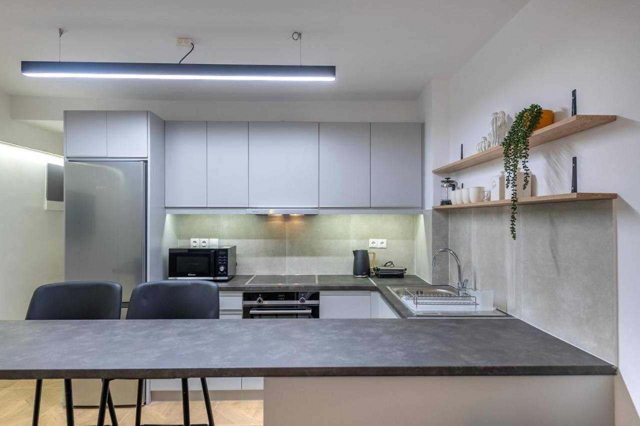 Phaedrus Living Luxury Downtown Flat Acropolis Apartman Athén Kültér fotó